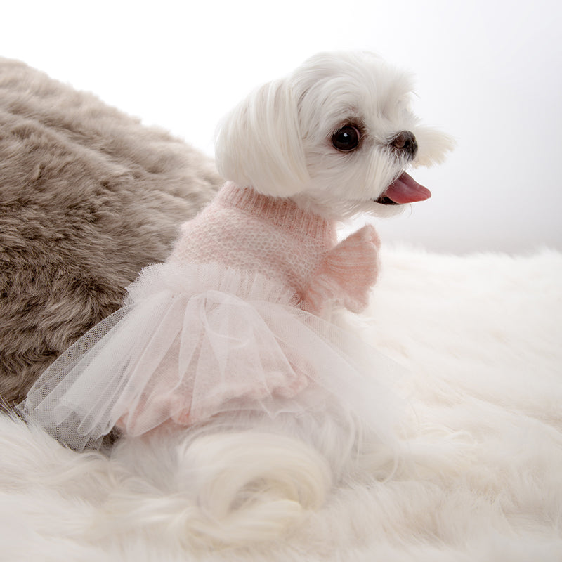 Dotty Lab Lotus leaf sleeve puff sweater image 3