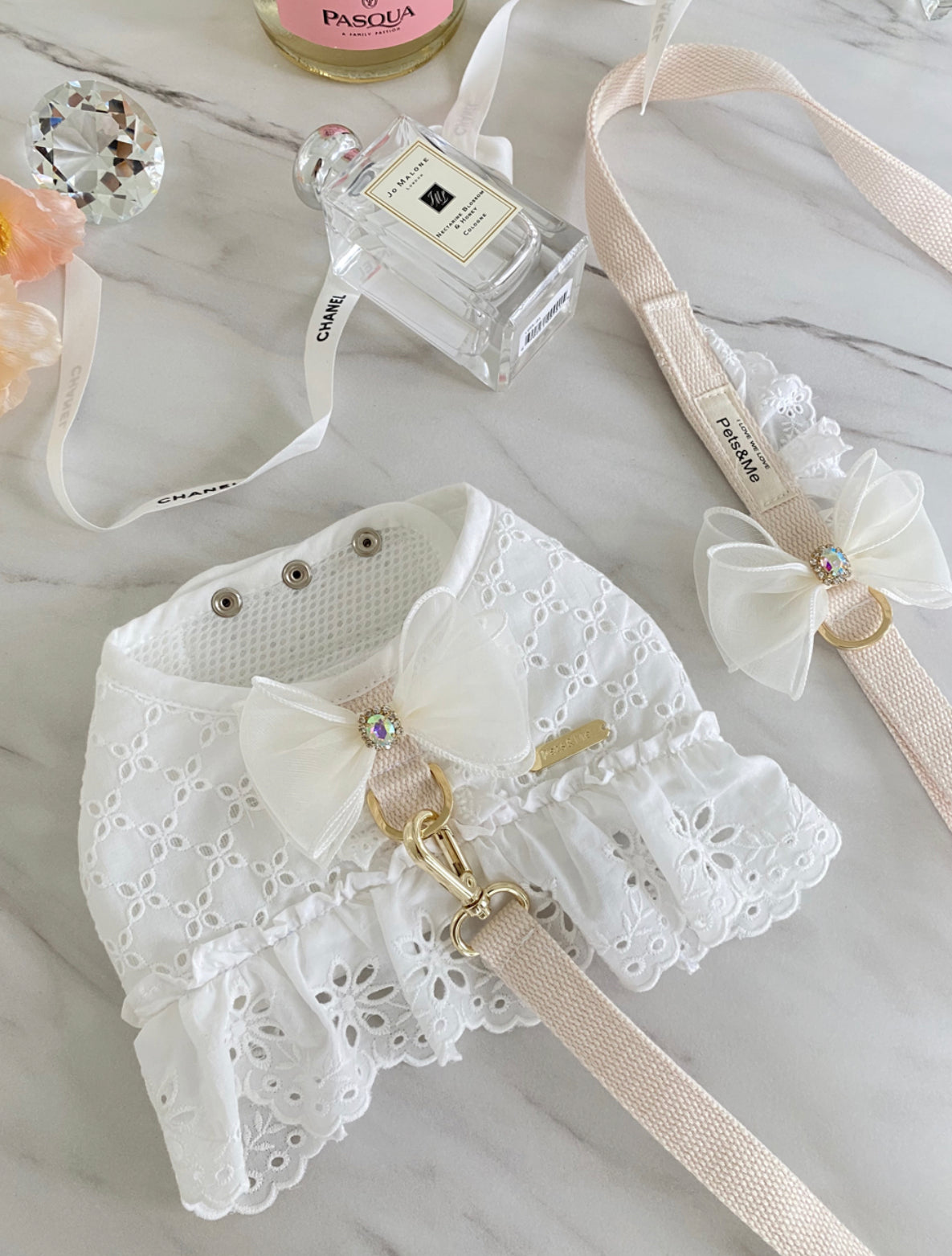 Pets&Me Lace Suit-New Arrivals[韩国Pets&Me新款蕾丝套装/胸背+牵引绳+胸花(多色可选)] image 6