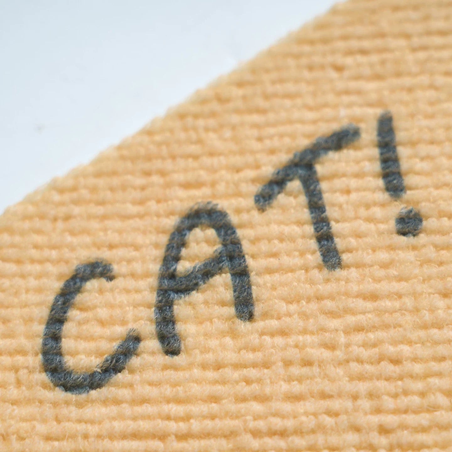 Furry Cat Scratching Pad-with Sticker[炸毛猫抓垫-可粘贴款]