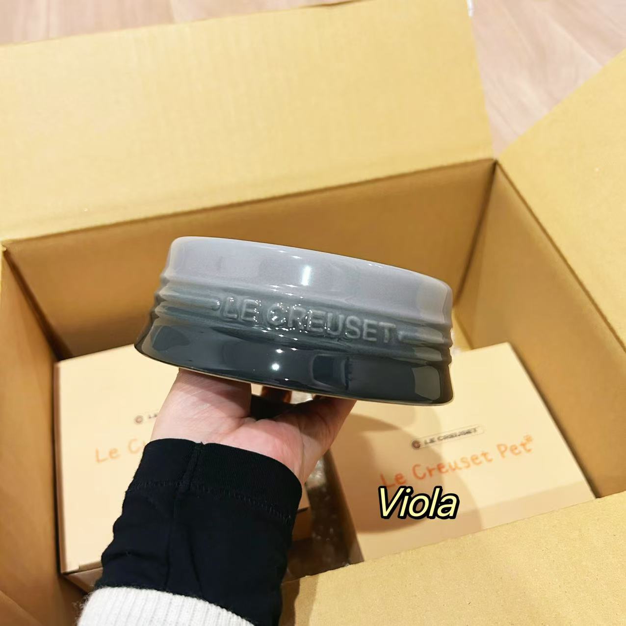 Le Creuset New Colour Small[酷彩宠物碗新色-平碗] image 0