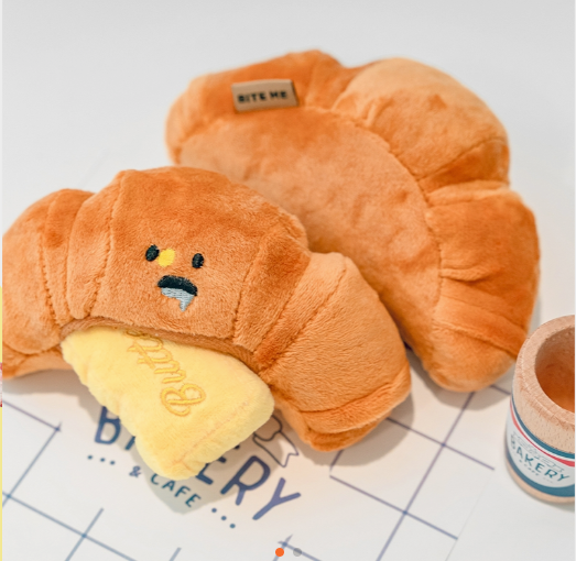 BiteMe-Croissant Sound Toy[BiteMe-牛角包有声玩具] image 0